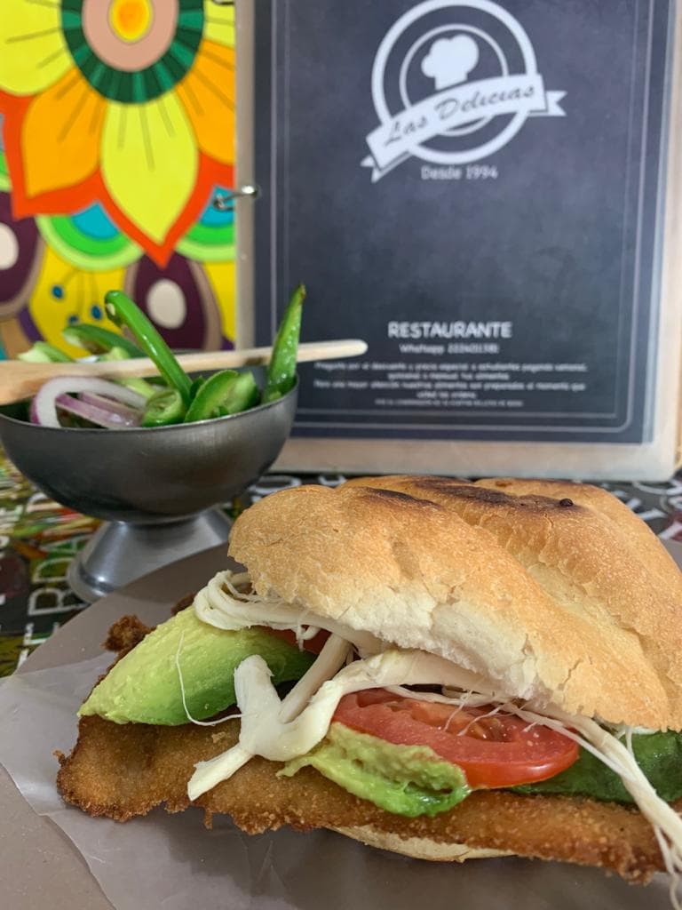 COMBO 2 TORTAS DE MILANESA DE POLLO