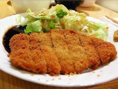 MILANESA EMPANIZADA + SOPA