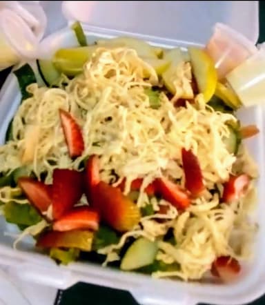 Ensalada Verde de Pechuga Desmenuzada