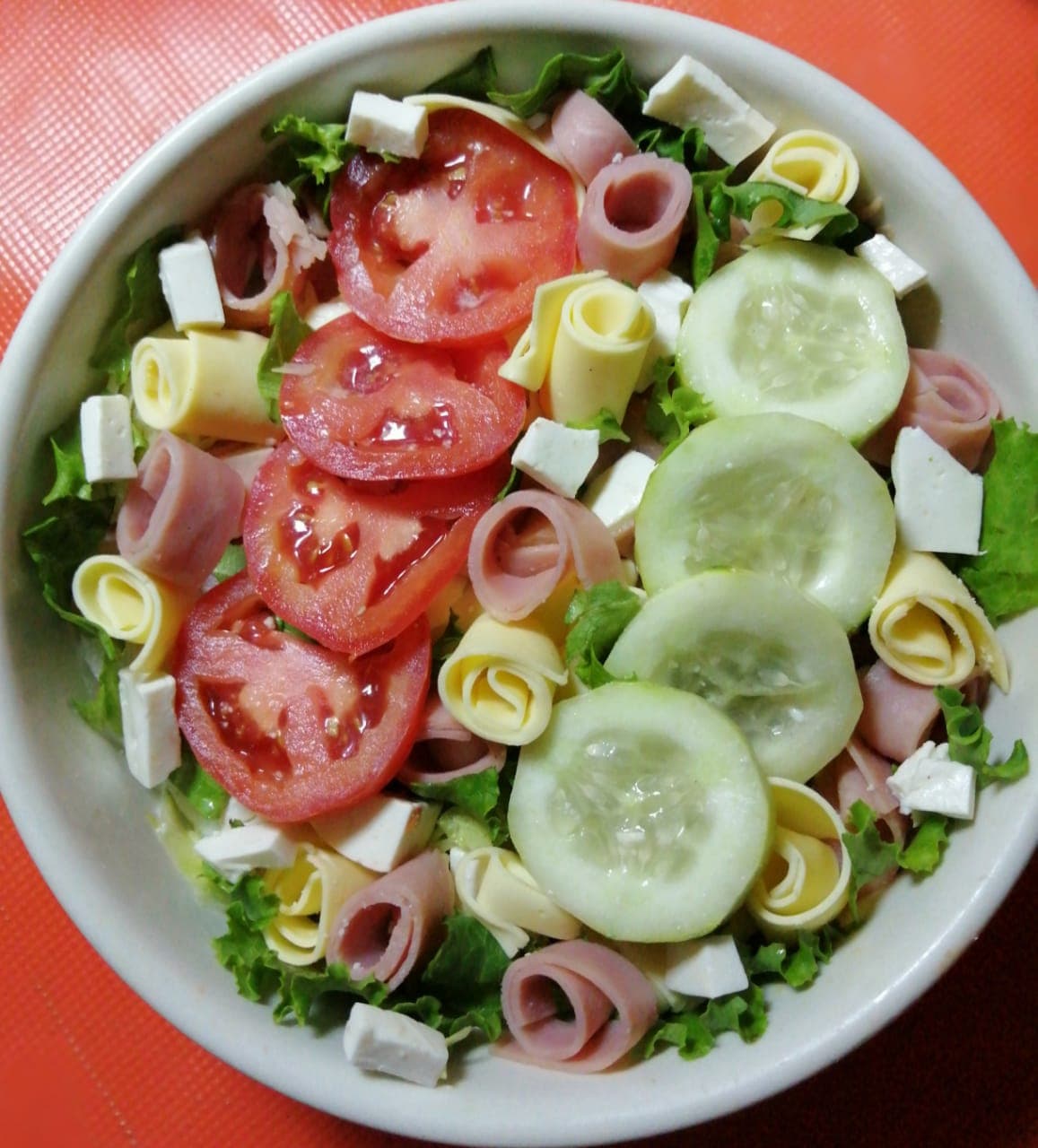 Ensalada Tres Queso mediana