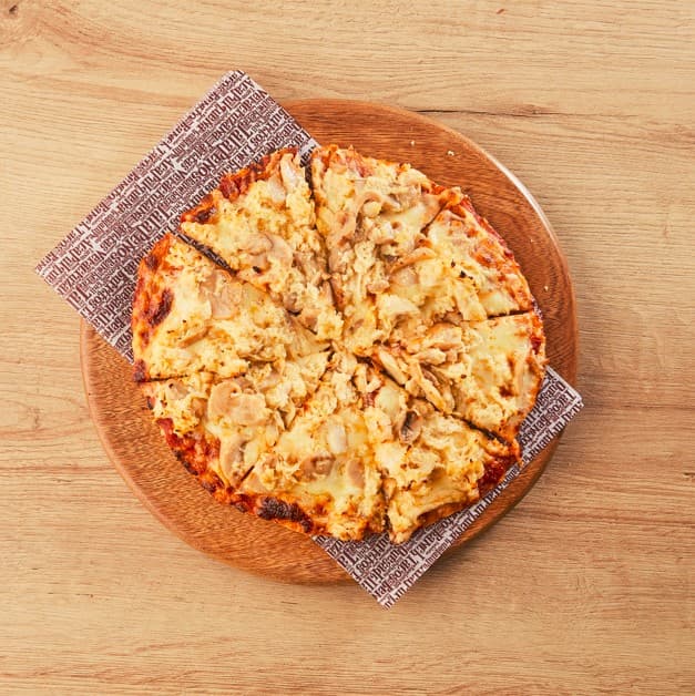 Pizza Pollo con Champiñones