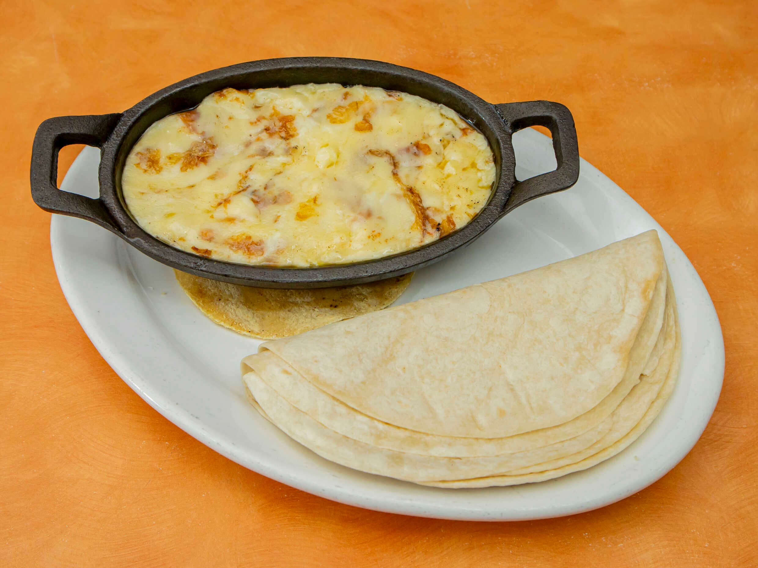 Queso Fundido
