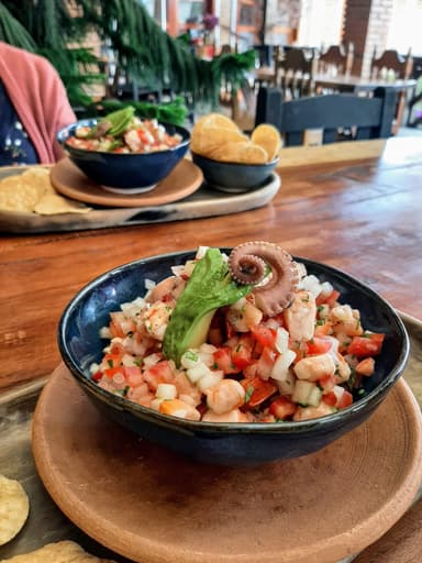 Ceviche Mixto