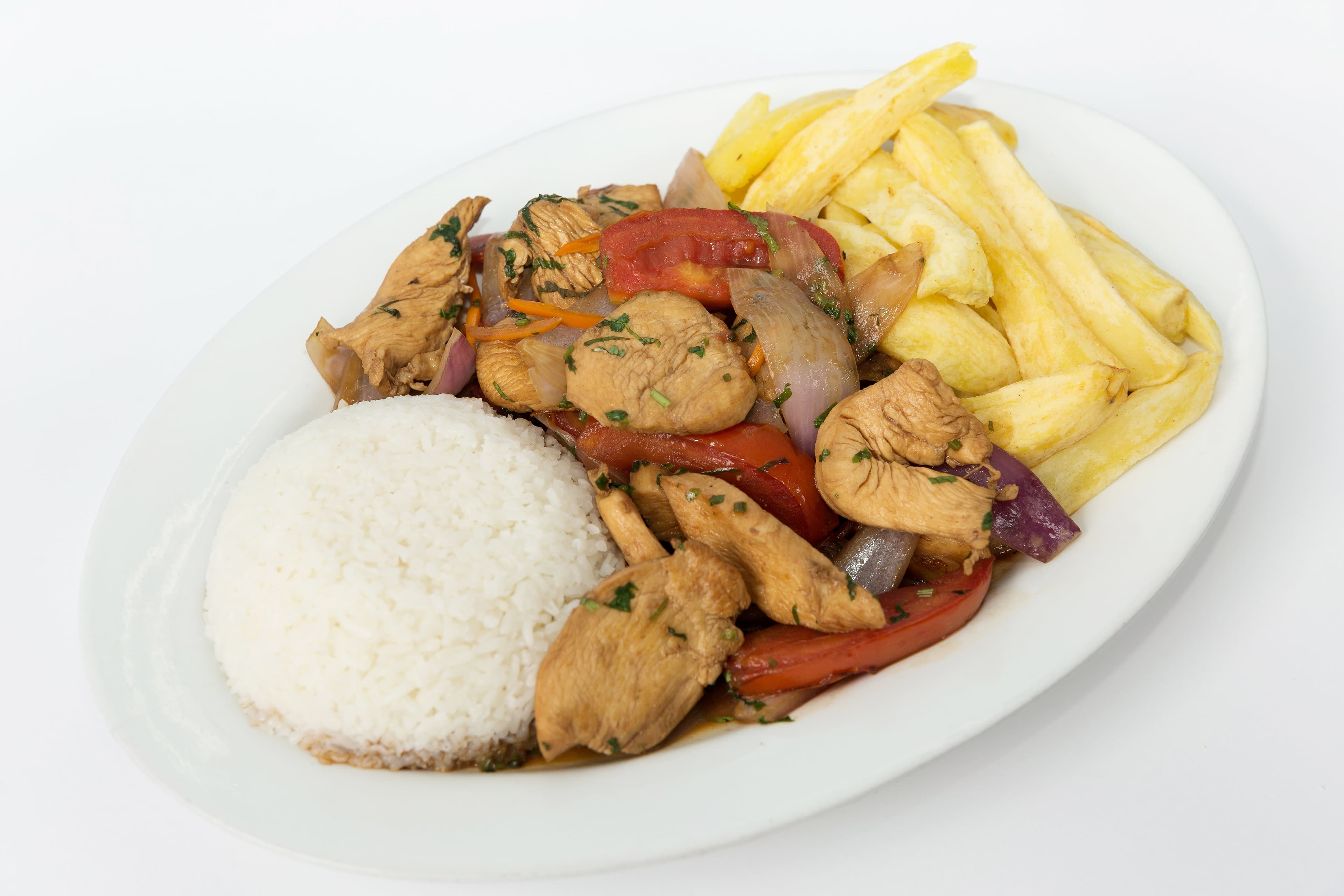 Pollo Saltado
