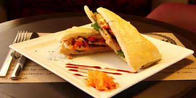 CHAPATA ANGUS + JUGO DE NARANJA