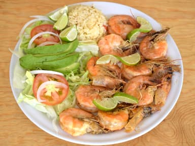 Camarones al Mojo de Ajo