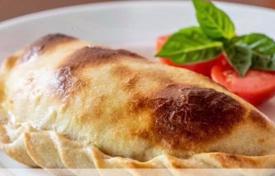 Calzone de 5 Quesos