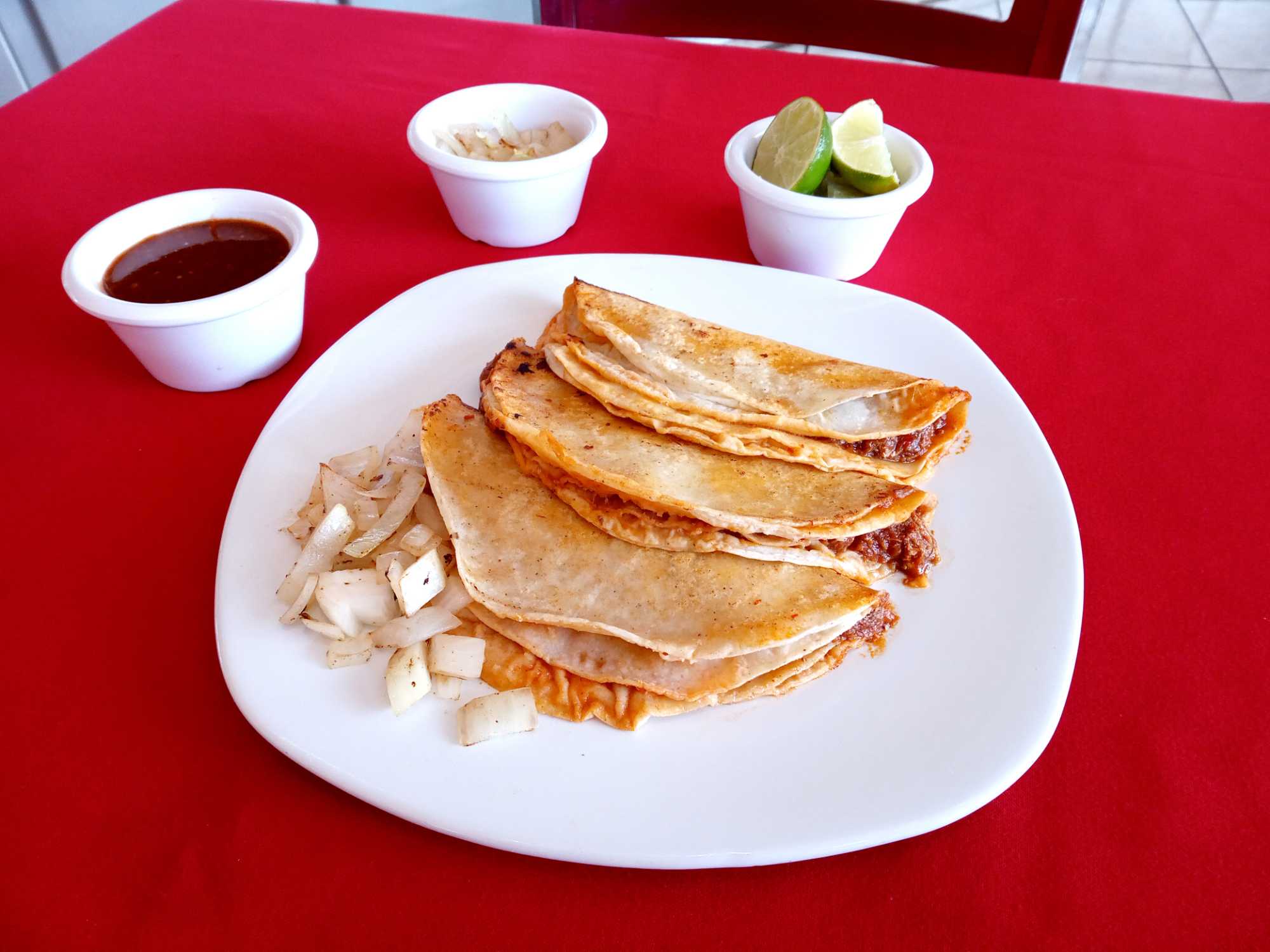 Taco de Barbacoa con Queso