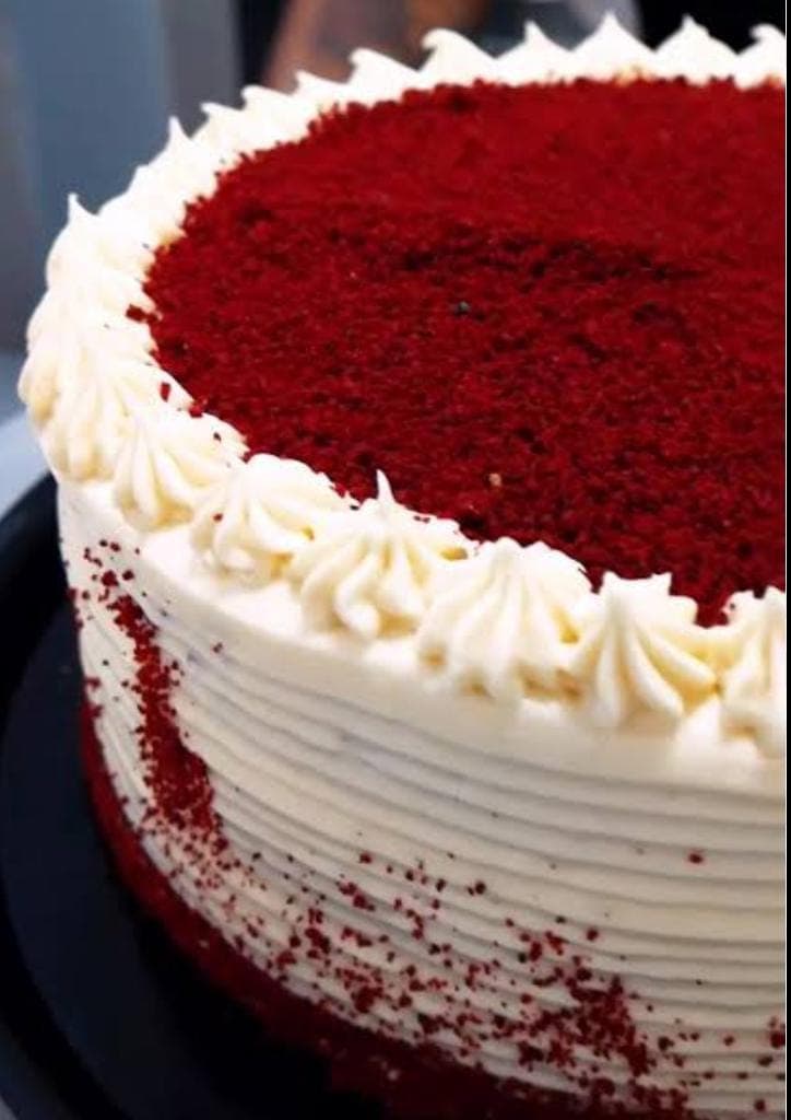 Pastel Red Velvet