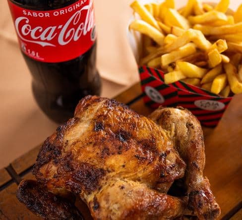 Combo Medio Pollo con Papa Francesa y Gaseosa 1.5L