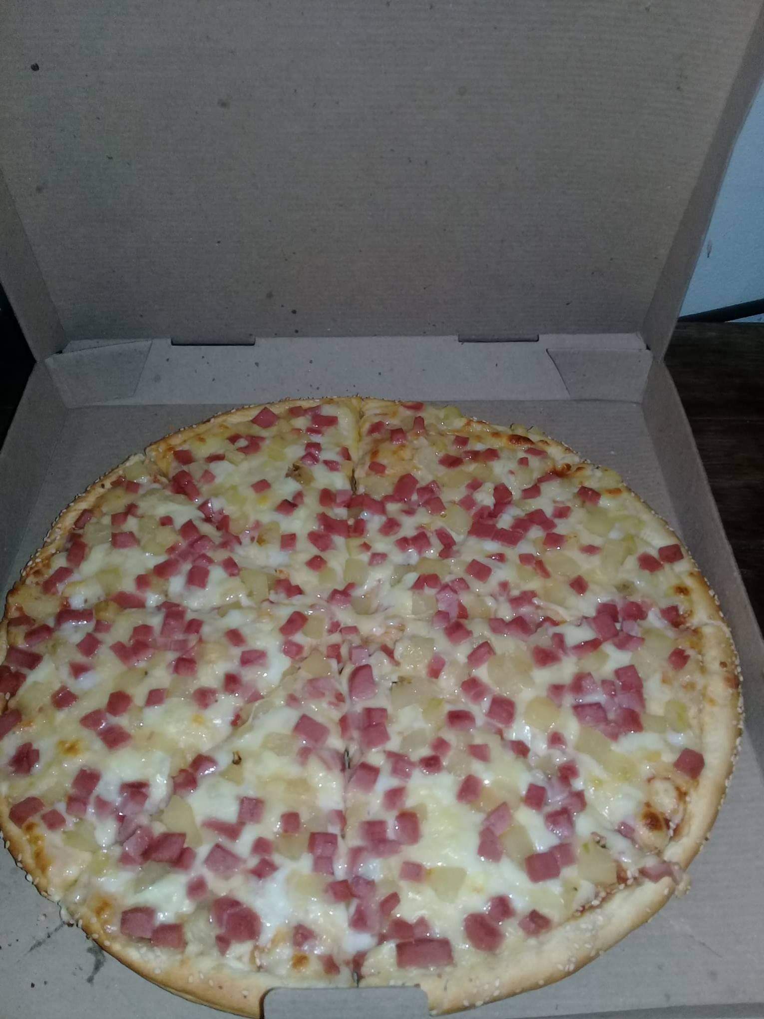 Pizza grande 8 rebanadas Hawaiana