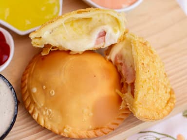 Empanada Ranchera ..