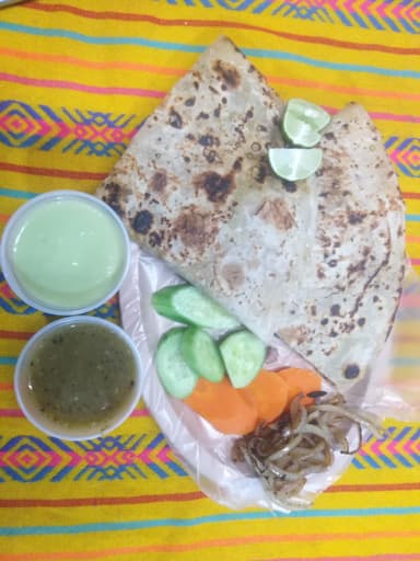Combo Quesadilla Jumbo asada + Taco de asada harin