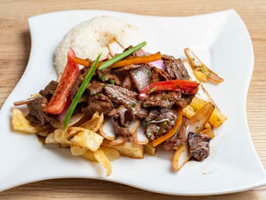 Lomo Saltado