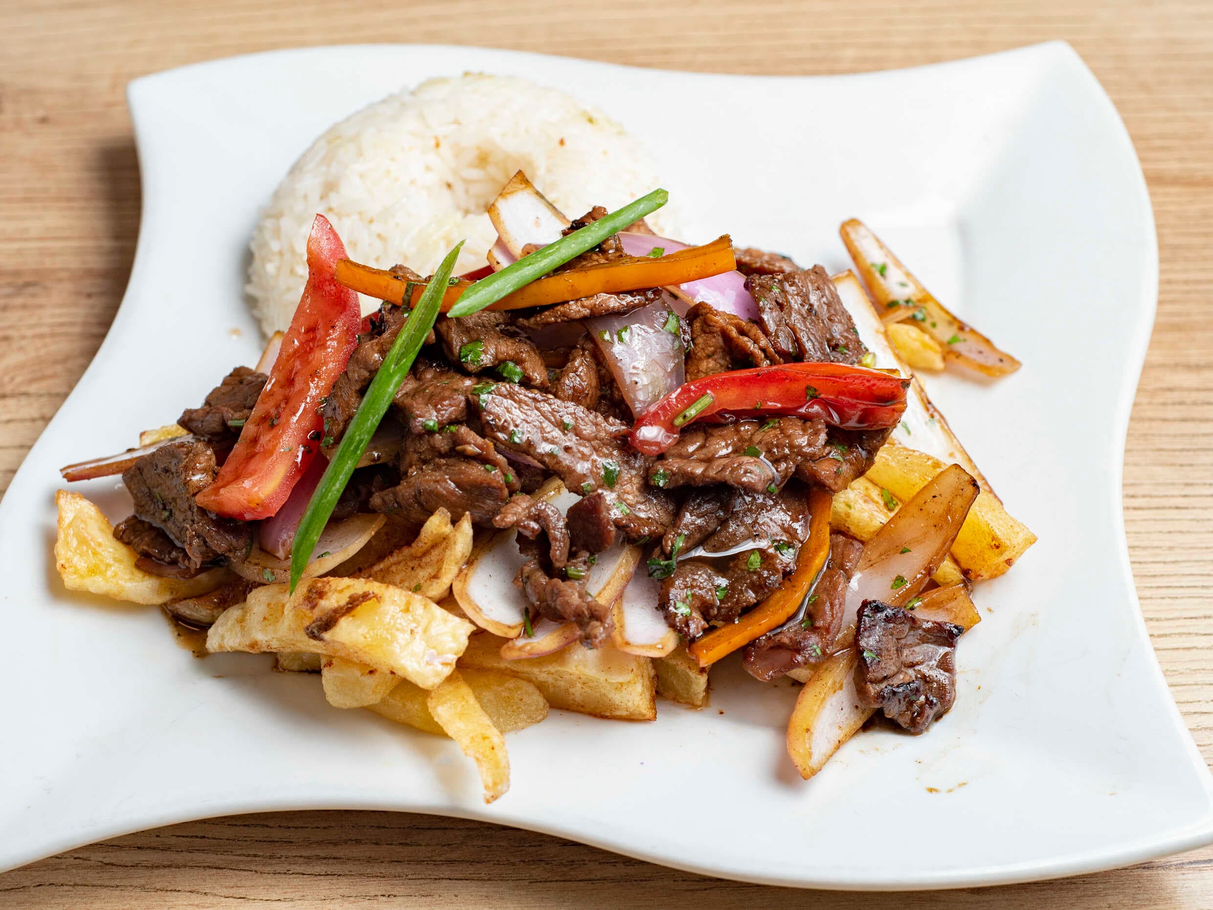 Lomo Saltado