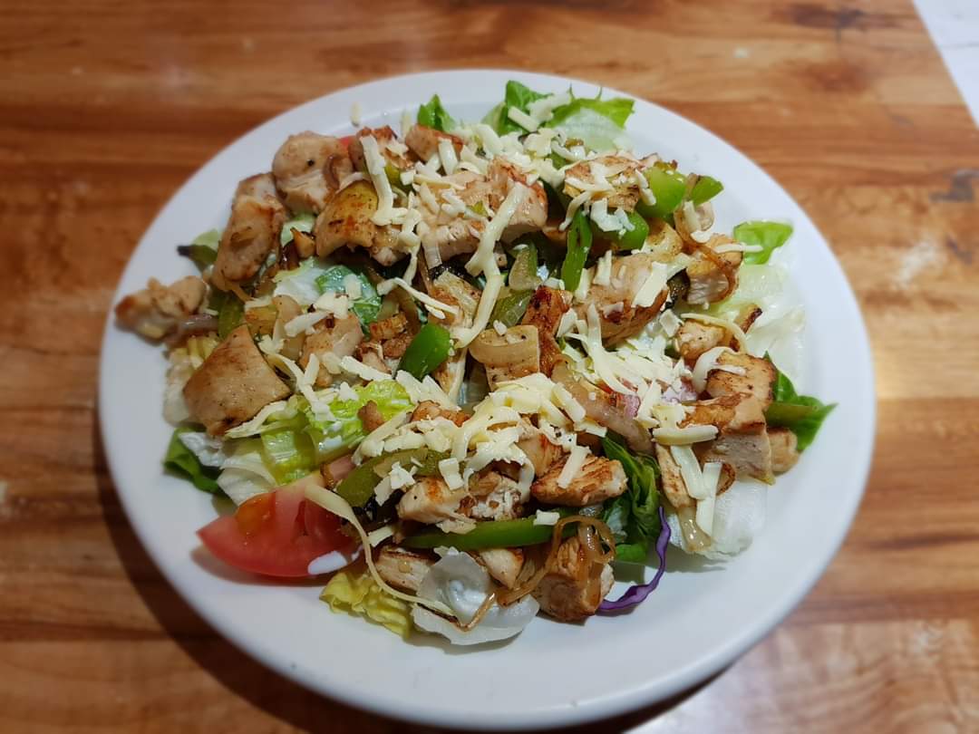 Ensalada de Pollo (Grande)..