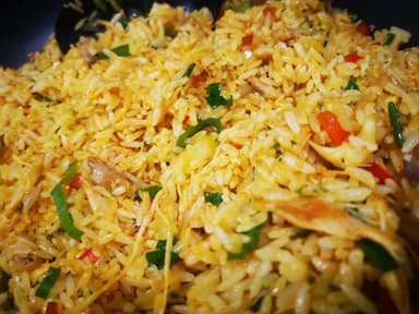 Entero Arroz con Pollo