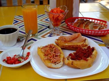 Molletes Especiales 3 Piezas en Paquete.