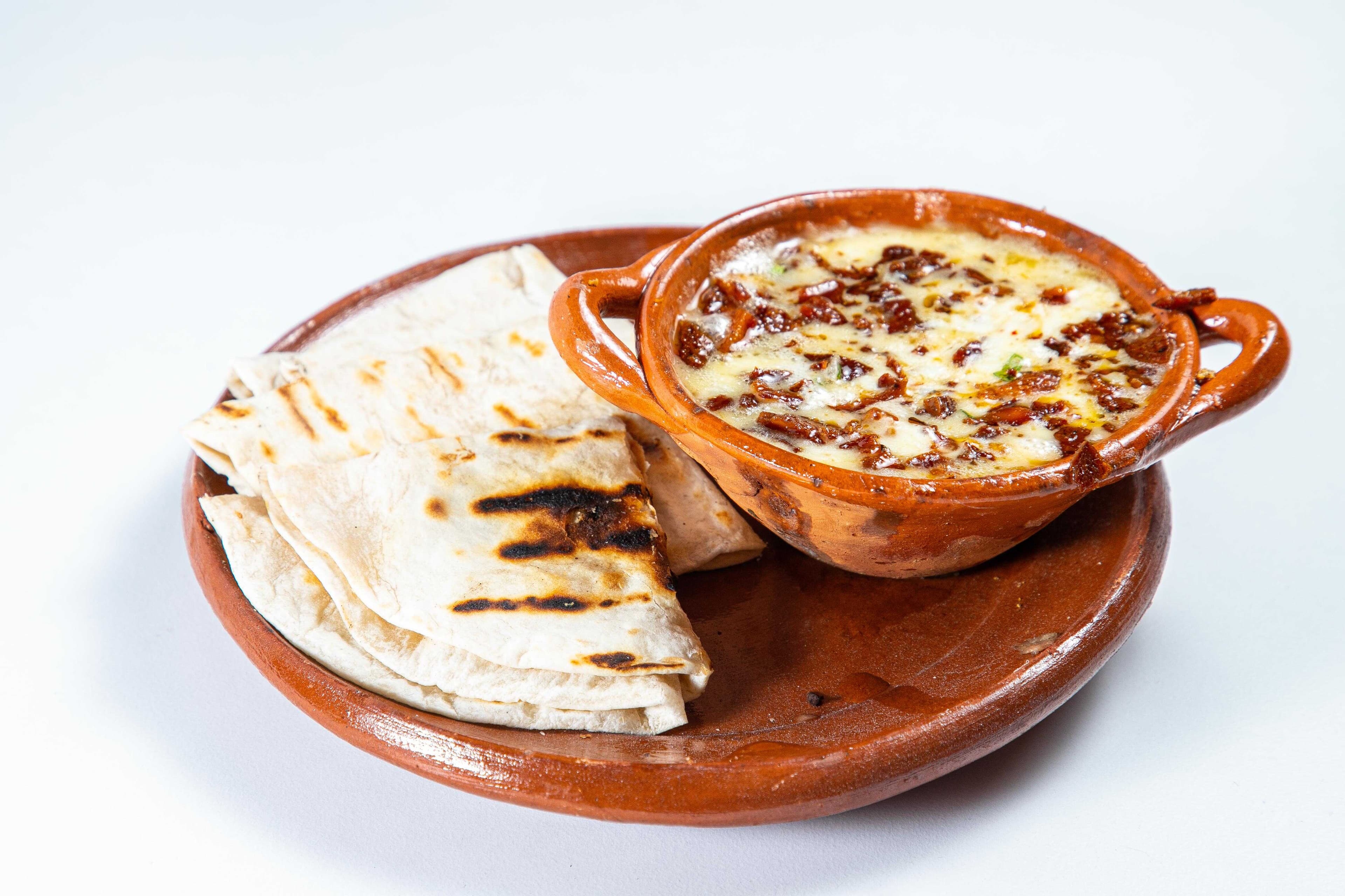 Queso con Longaniza