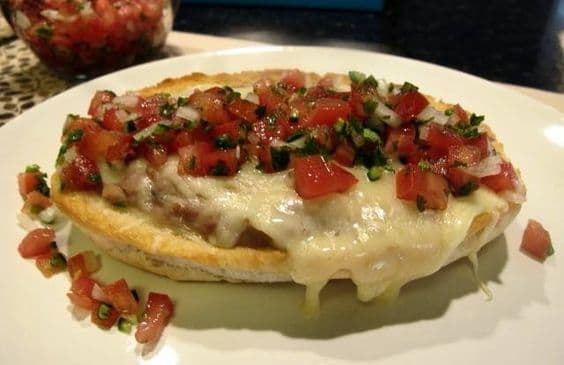MOLLETES