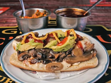 Hot Dog Quesillo y Champiñón
