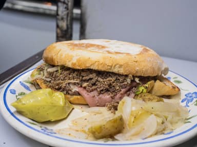 Tortas con Carne de Bistec
