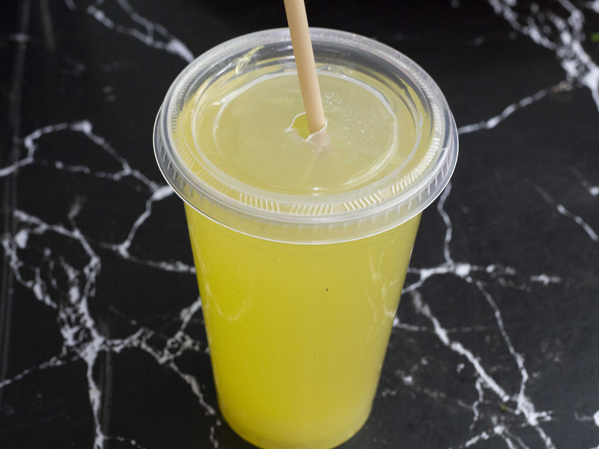 Agua De Sabor De La Casa