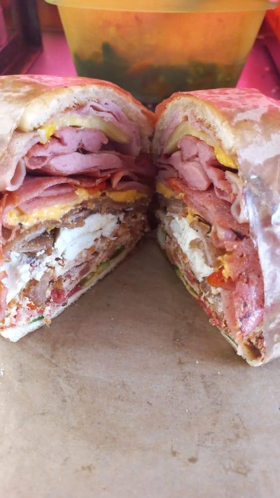 Torta Acapulqueña