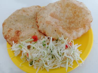 Panucho De Queso De Hebra