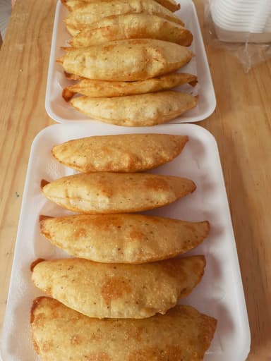 Empanadas Clasicas (Grandes)