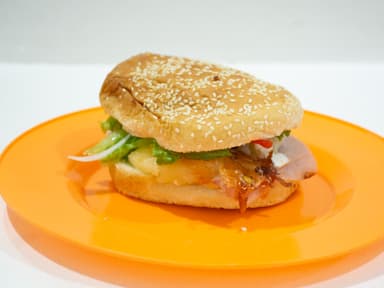 Hamburguesa hawaiana