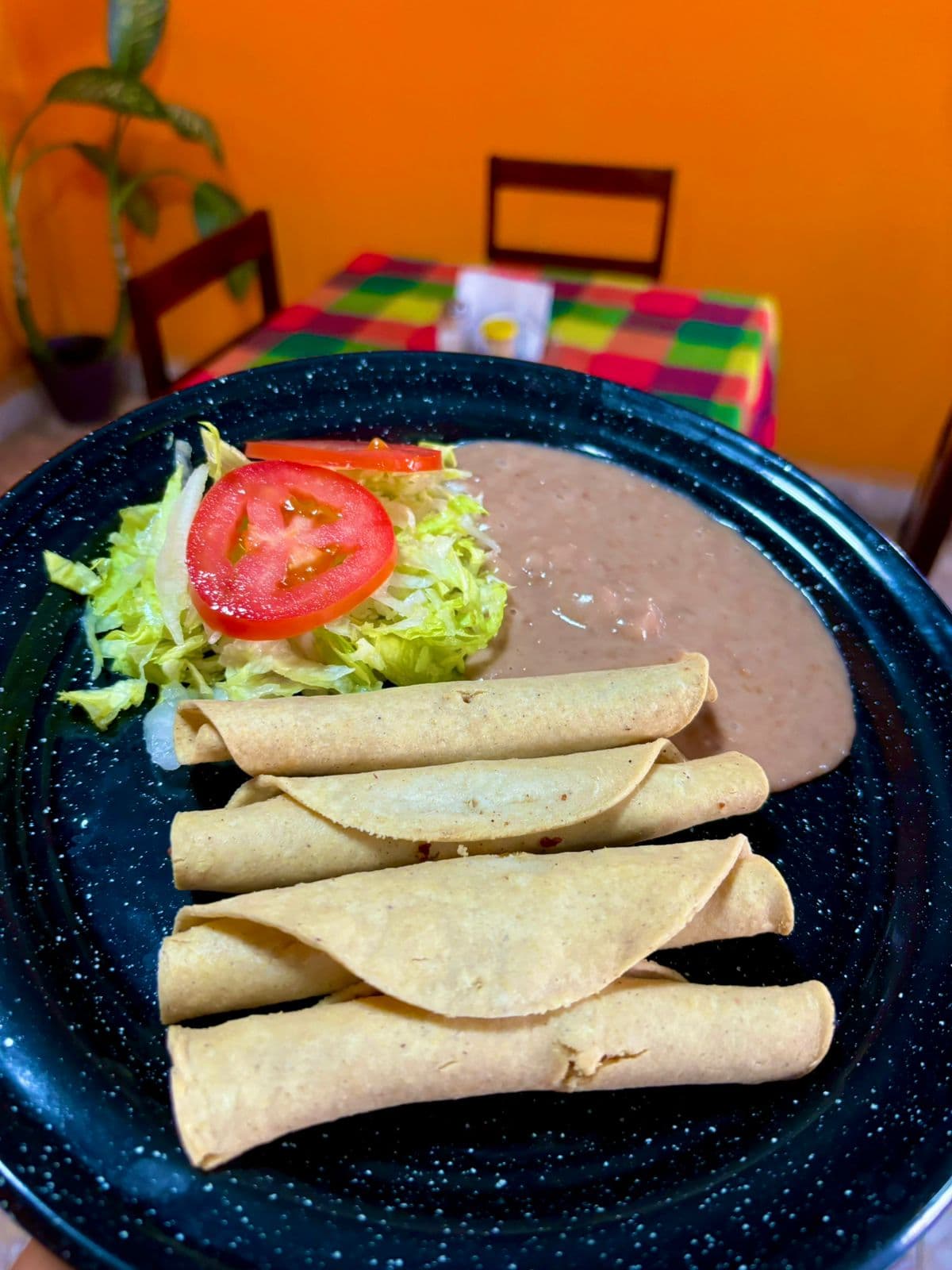 Flautas + Limonada Natural