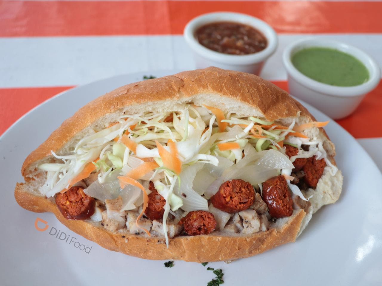 Torta de Poc Chuc con Longaniza.