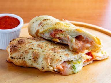 Strombolis Carnes