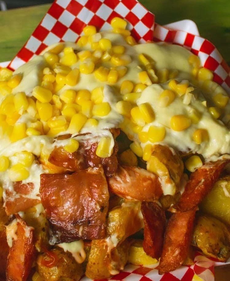Salchipapa Ranchera (2 Pers)
