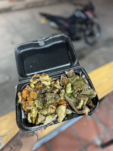 Picada de Pollo, Cerdo y Carne