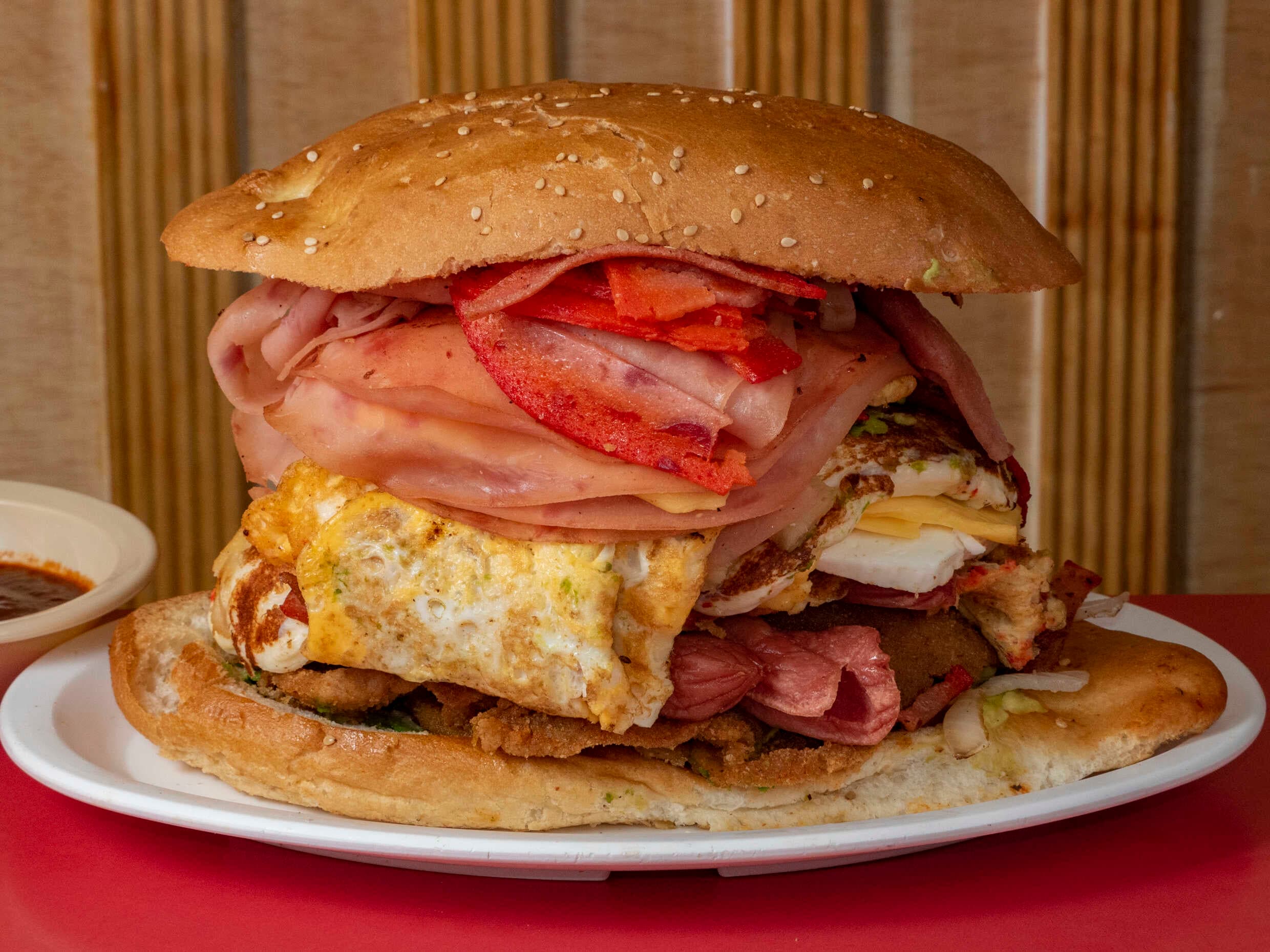 Torta Bomba