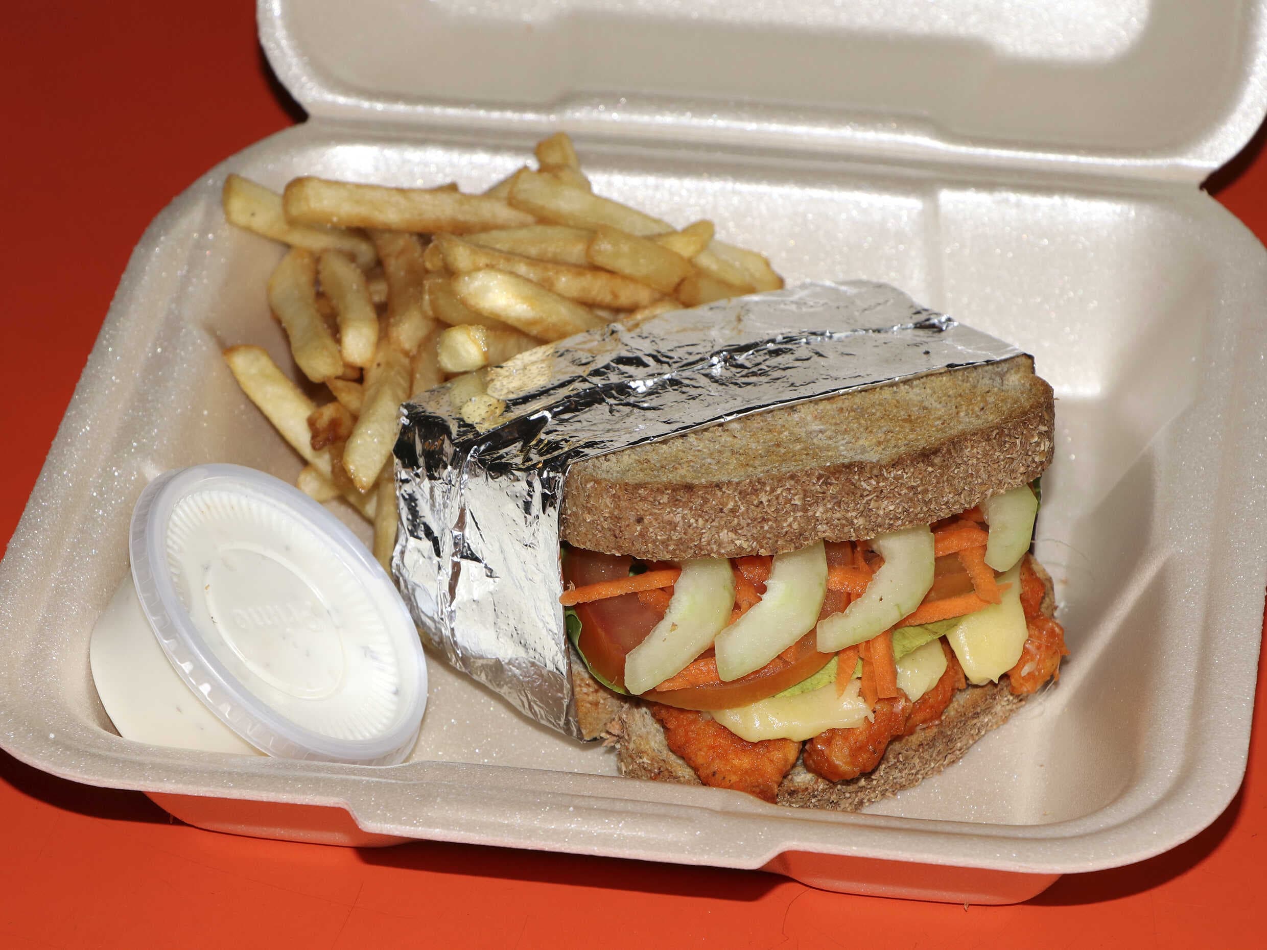 BONELESS Y PAPA BONELESS PARA COMPARTIR