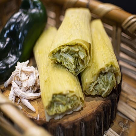 Tamal de Pollo Verde