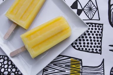 Paletas de Agua Piña