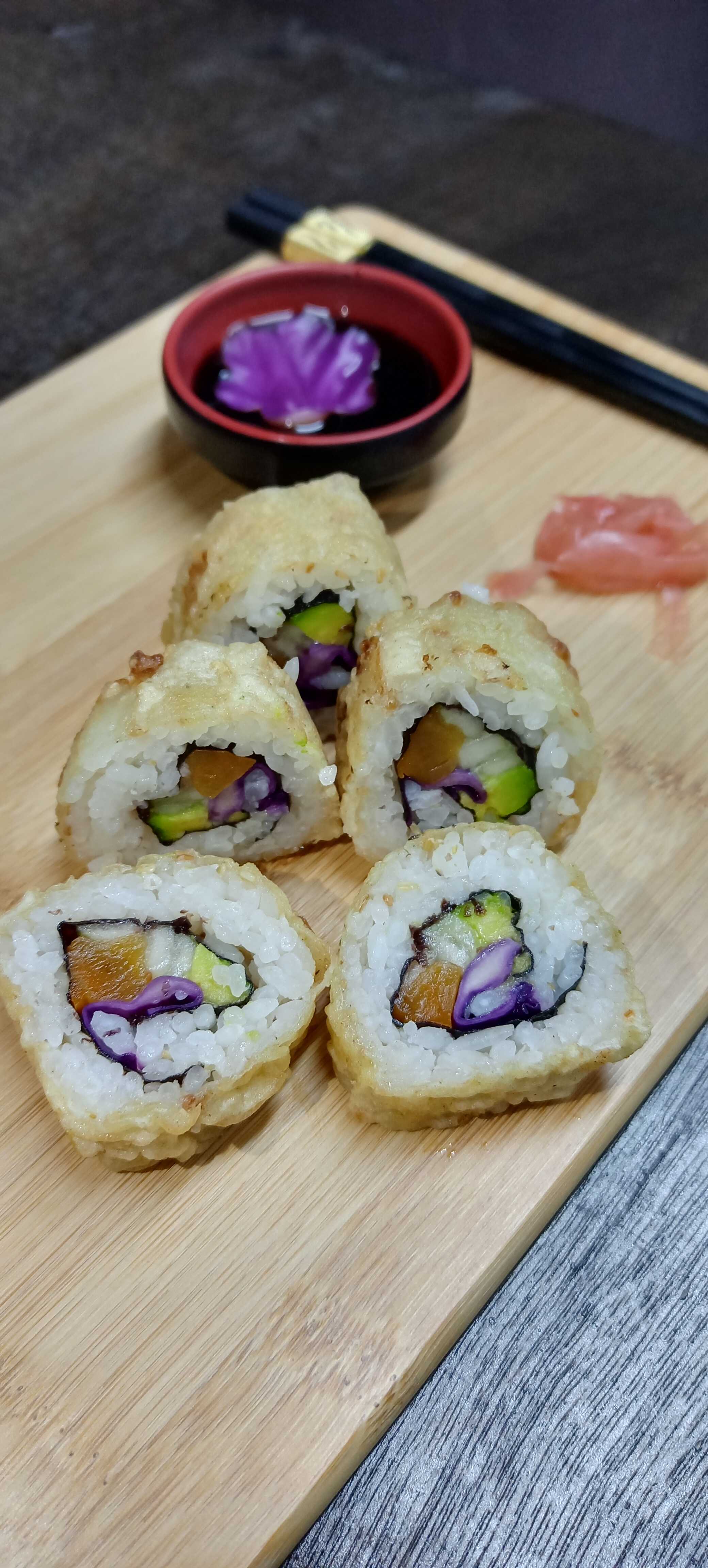 Sarada Tempura Roll