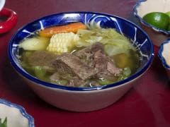 Caldo de Res