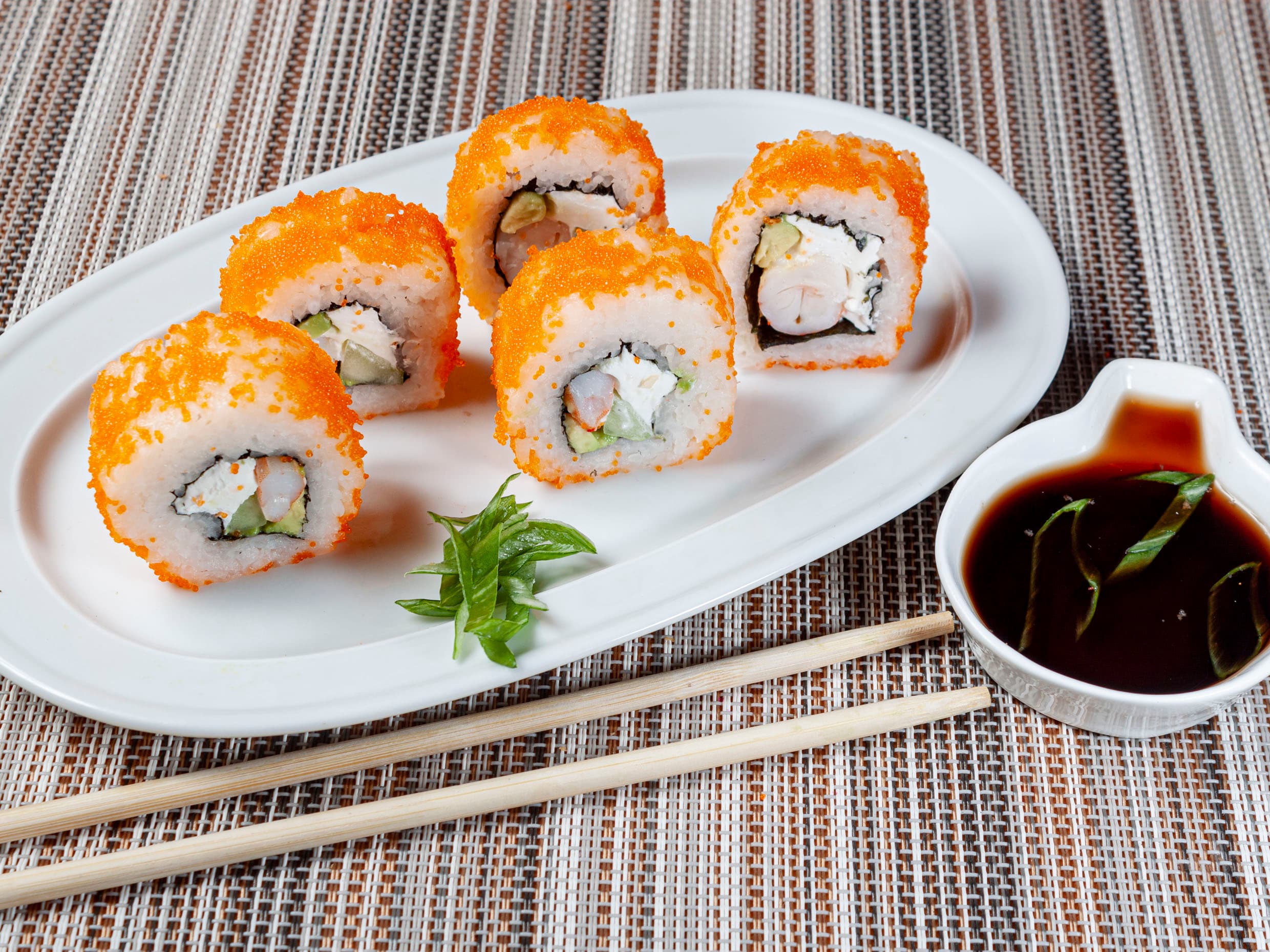 Sushi Tanoshimi Especial California