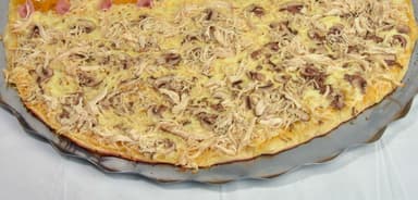 Pizza Pollo y Jamón Pequeña 6 porciones