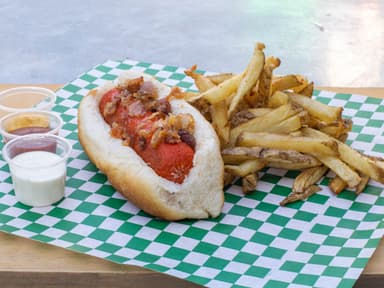 Hot Dog Salchicha Buba con Papas