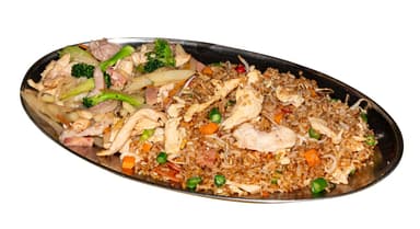 Combo Plato # 1 (Arroz chino y chop suey)