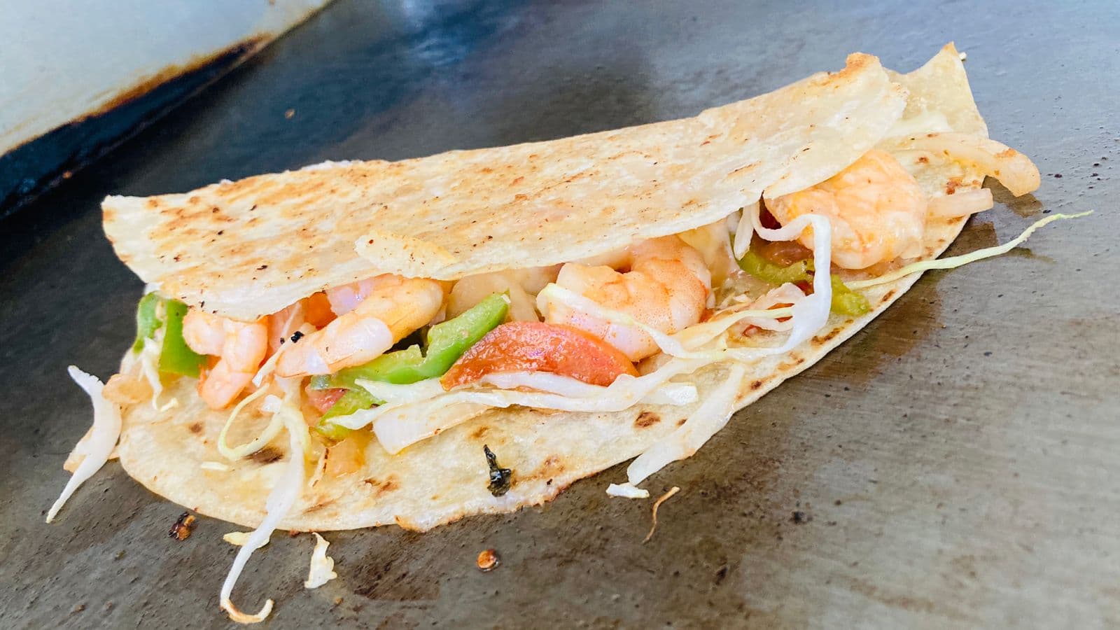 Quesadilla de Harina Camarón Enchilado 01