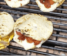 Arepa Dominó