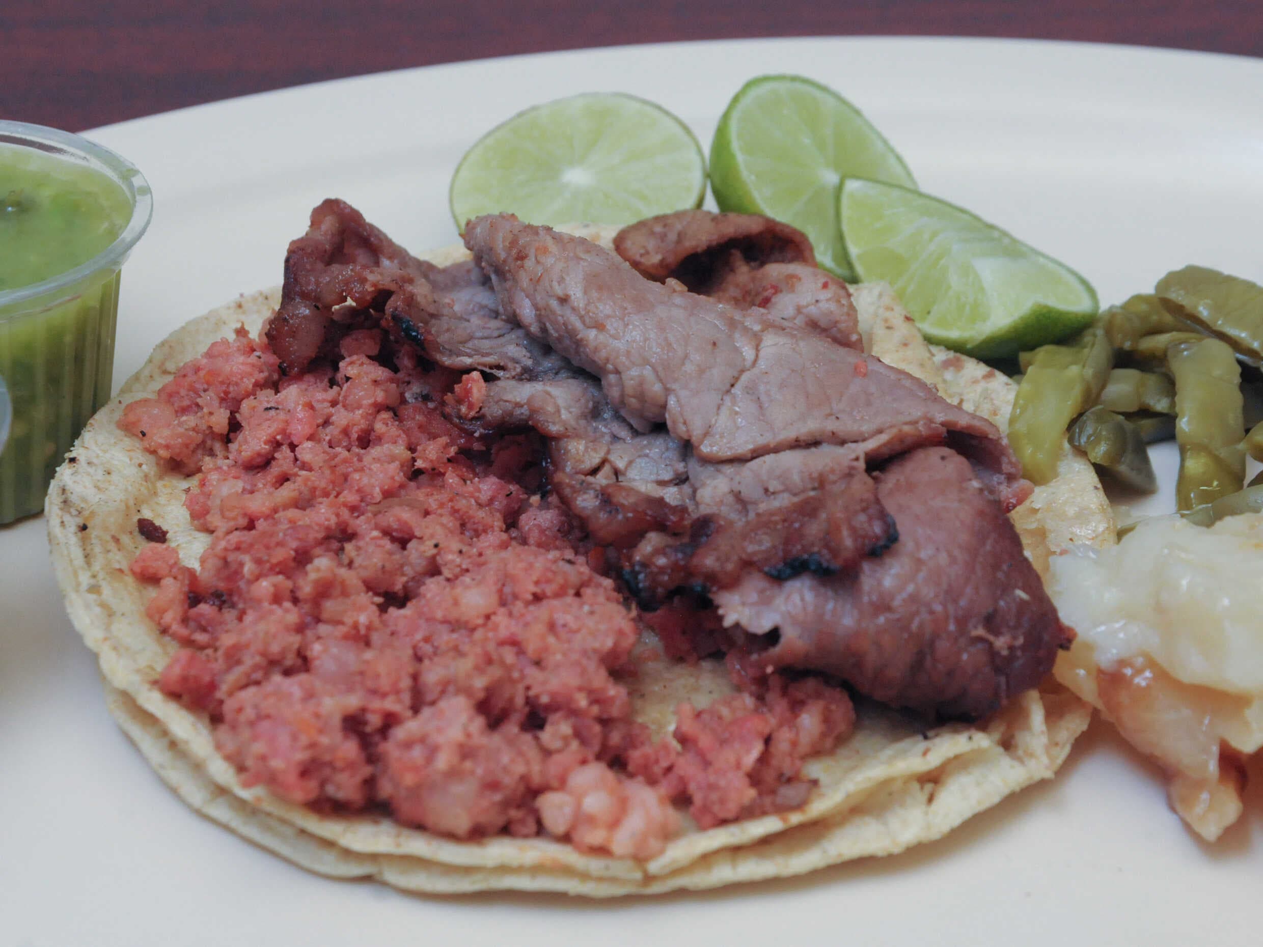 Taco campechano