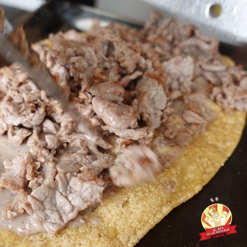 Huarache de Bistec